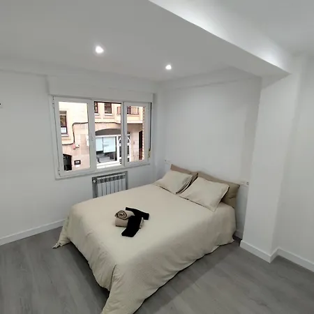 Apartamento Luminoso En El Centro De Reformado Y Cómodo *